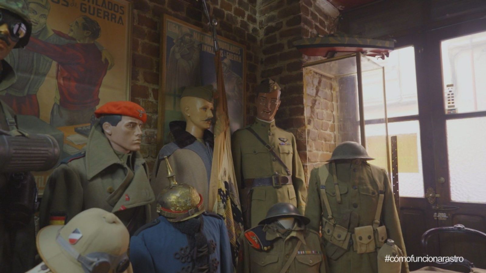 La tienda museo de trajes militares del Rastro