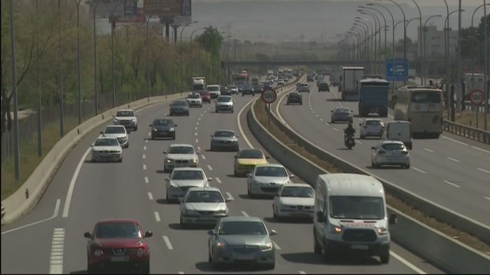 El Gobierno comenzará la construcción del carril Bus-VAO de la A-2 este año