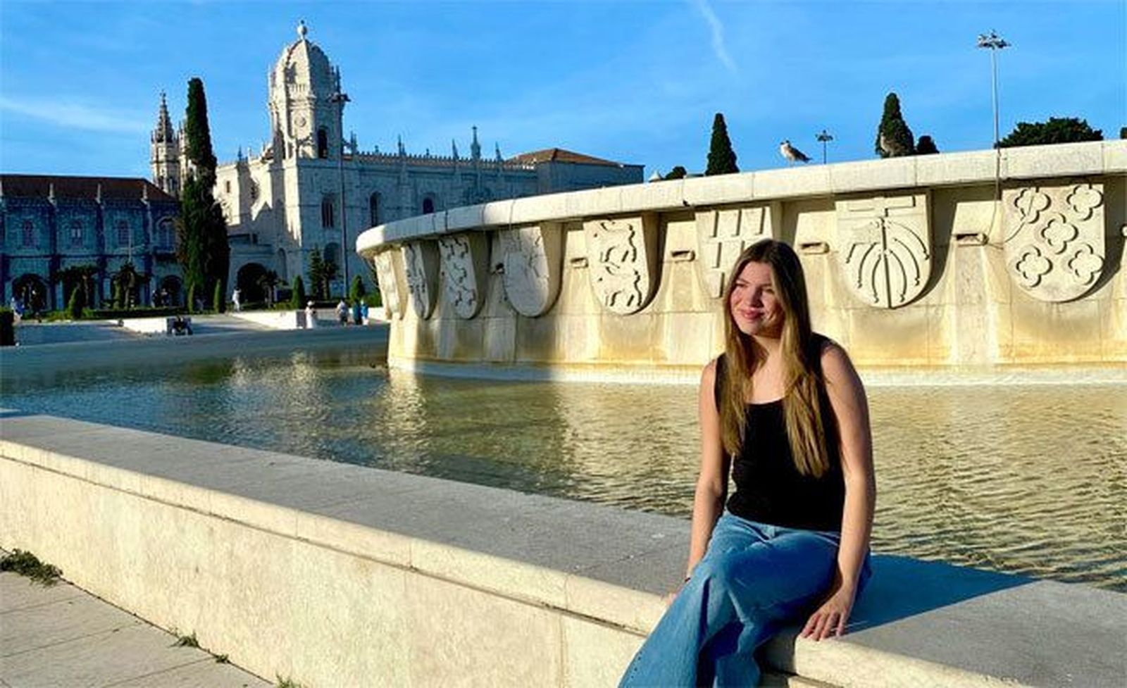 Zarzuela distribuye fotografías de la infanta Sofía en Lisboa, donde estudia este año