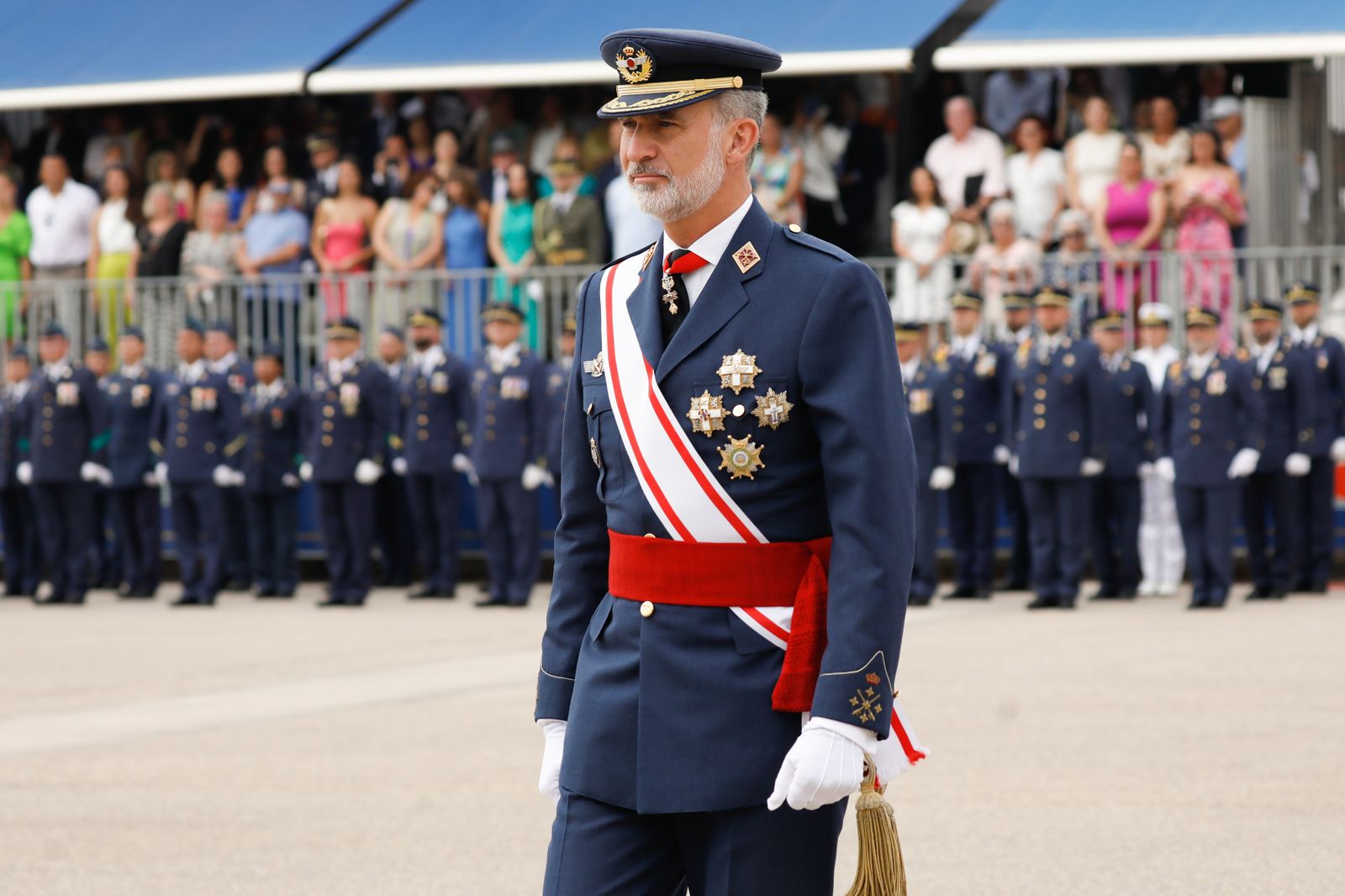 El Rey preside en Murcia la entrega de despachos a los nuevos tenientes del Ejército del Aire