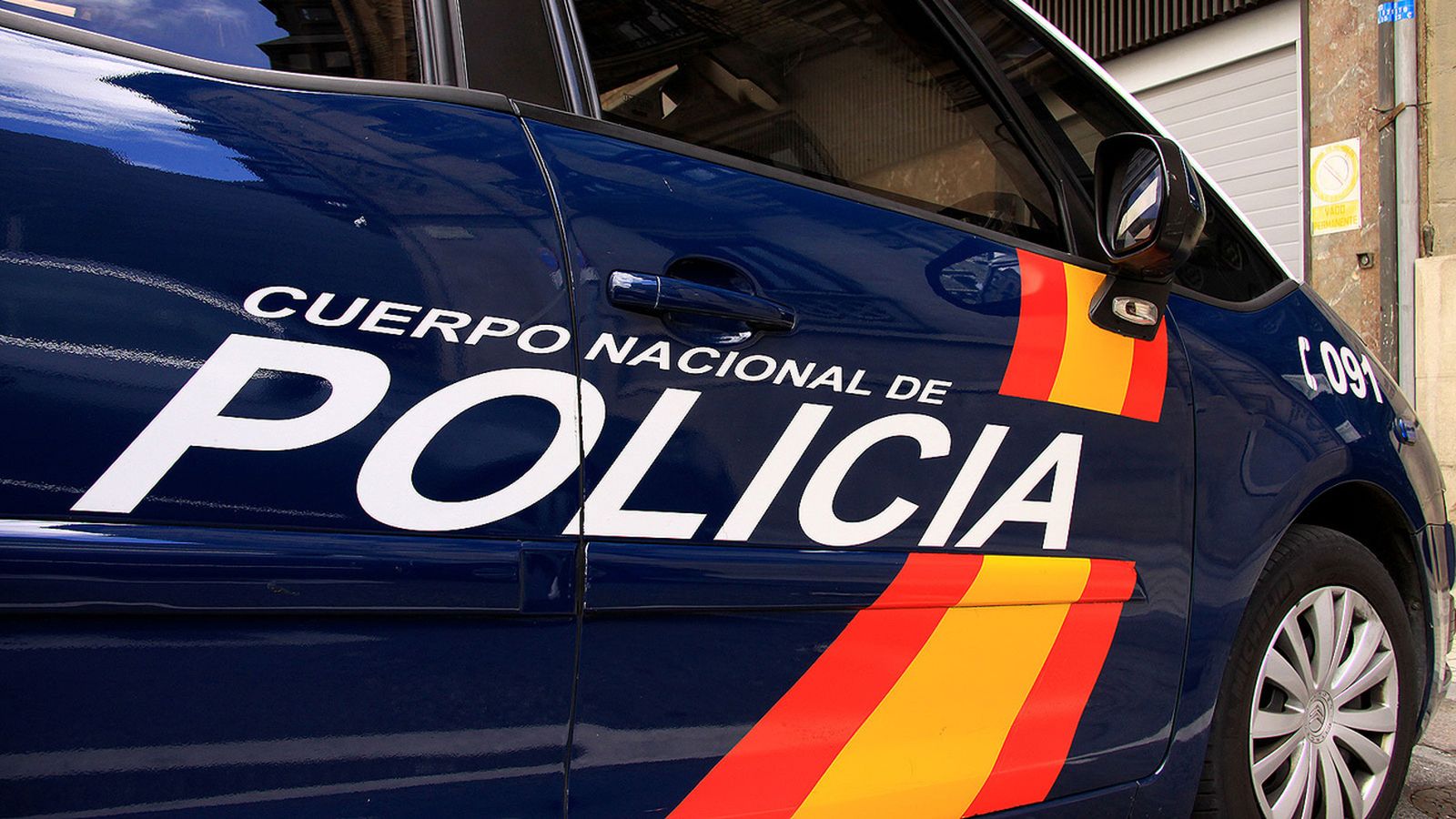 Vehículo de la policía nacional