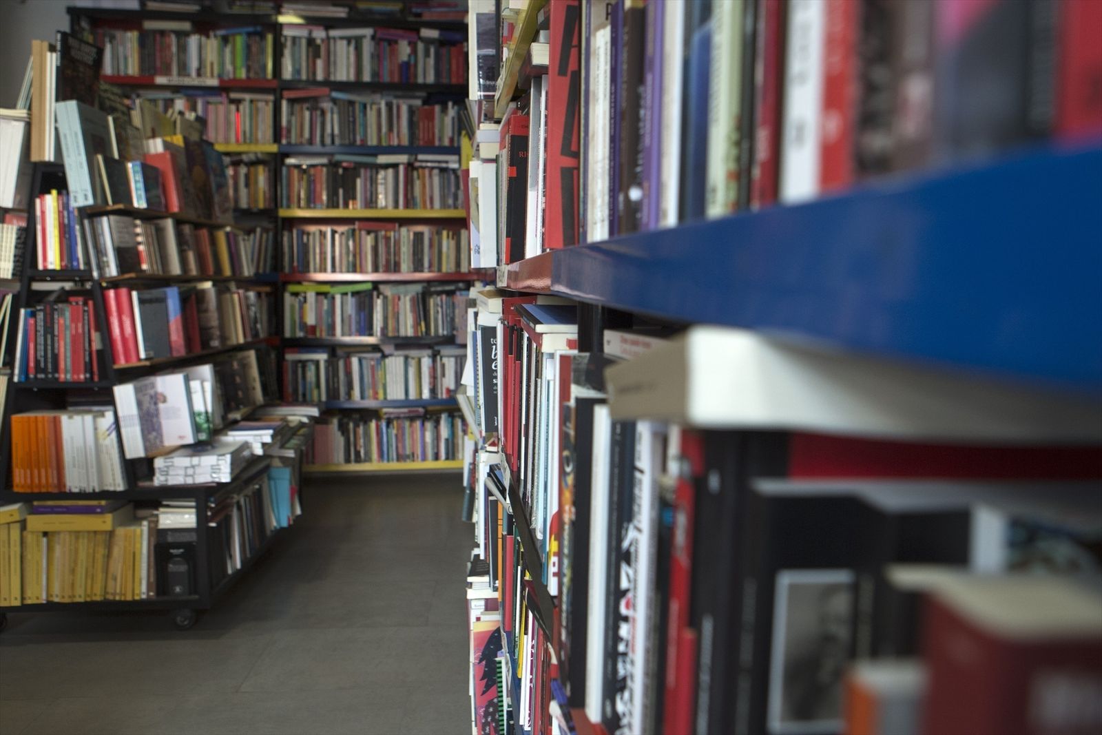 Vargas Llosa, Isabel Allende, Pérez-Reverte, Follett y V.Montalbán, novedades de otoño