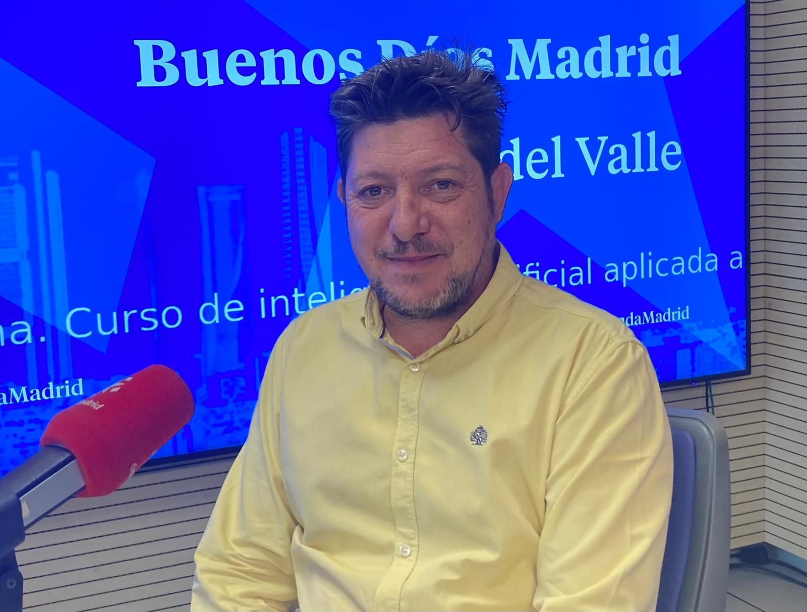 Alberto Plaza Martín, alcalde de Aldea del Fresno . Los alcaldes también son humanos