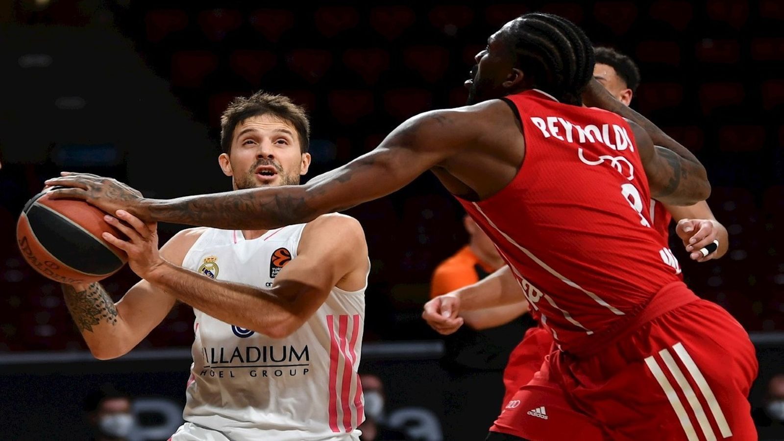 Nicolas Laprovittola  ante el Bayern Munich