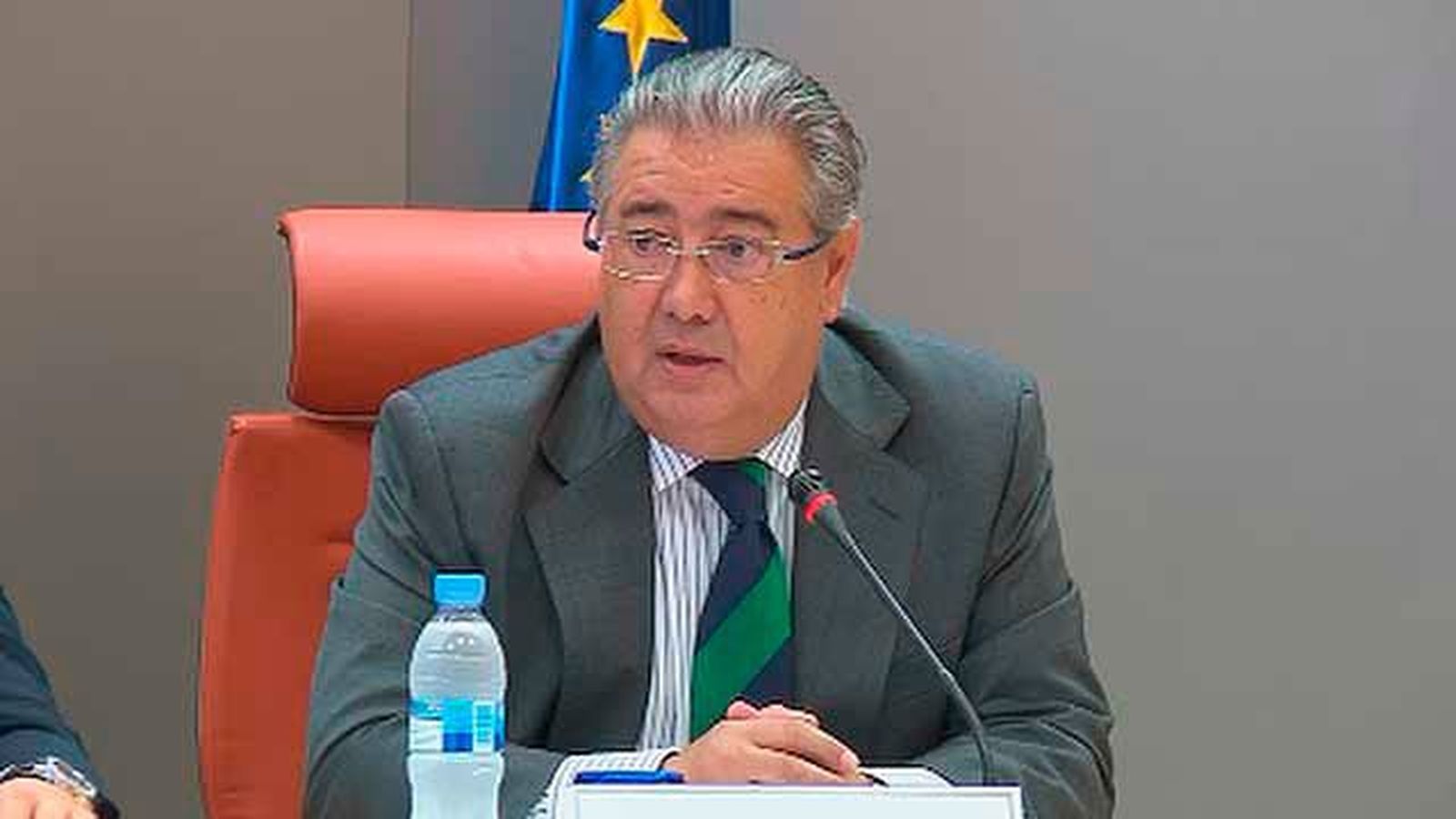 Zoido pide confianza en las fuerzas de seguridad, que han evitado atentados