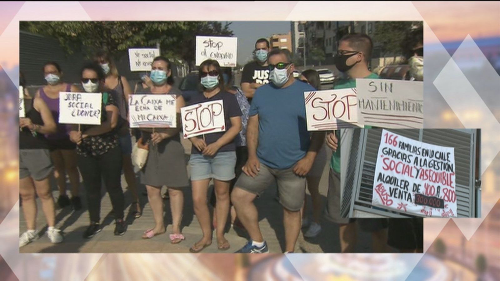 El drama de 166 familias de Pinto: "La Caixa nos echa a la calle"