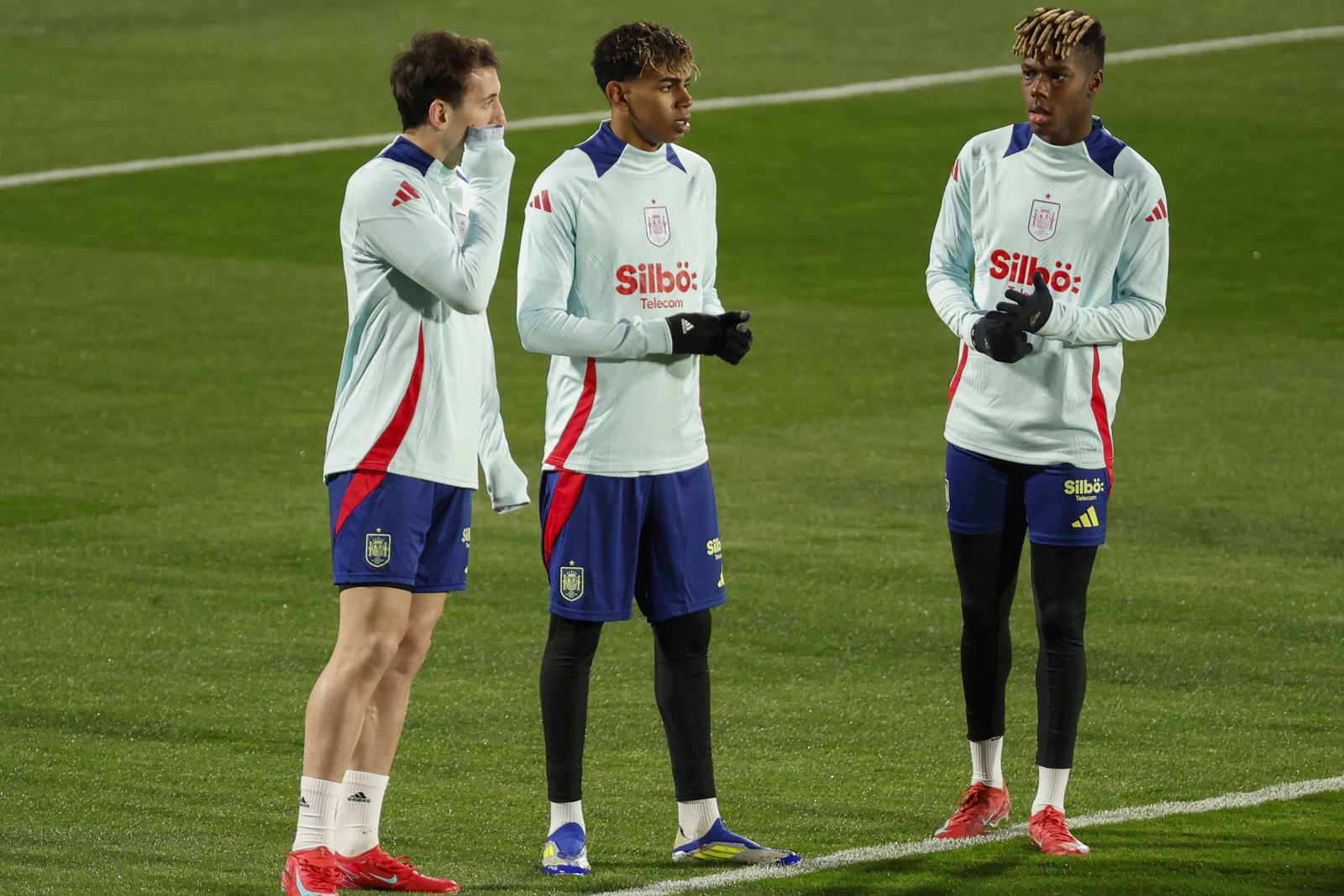 Oyarzabal, Lamine Yamal y Nico Williams