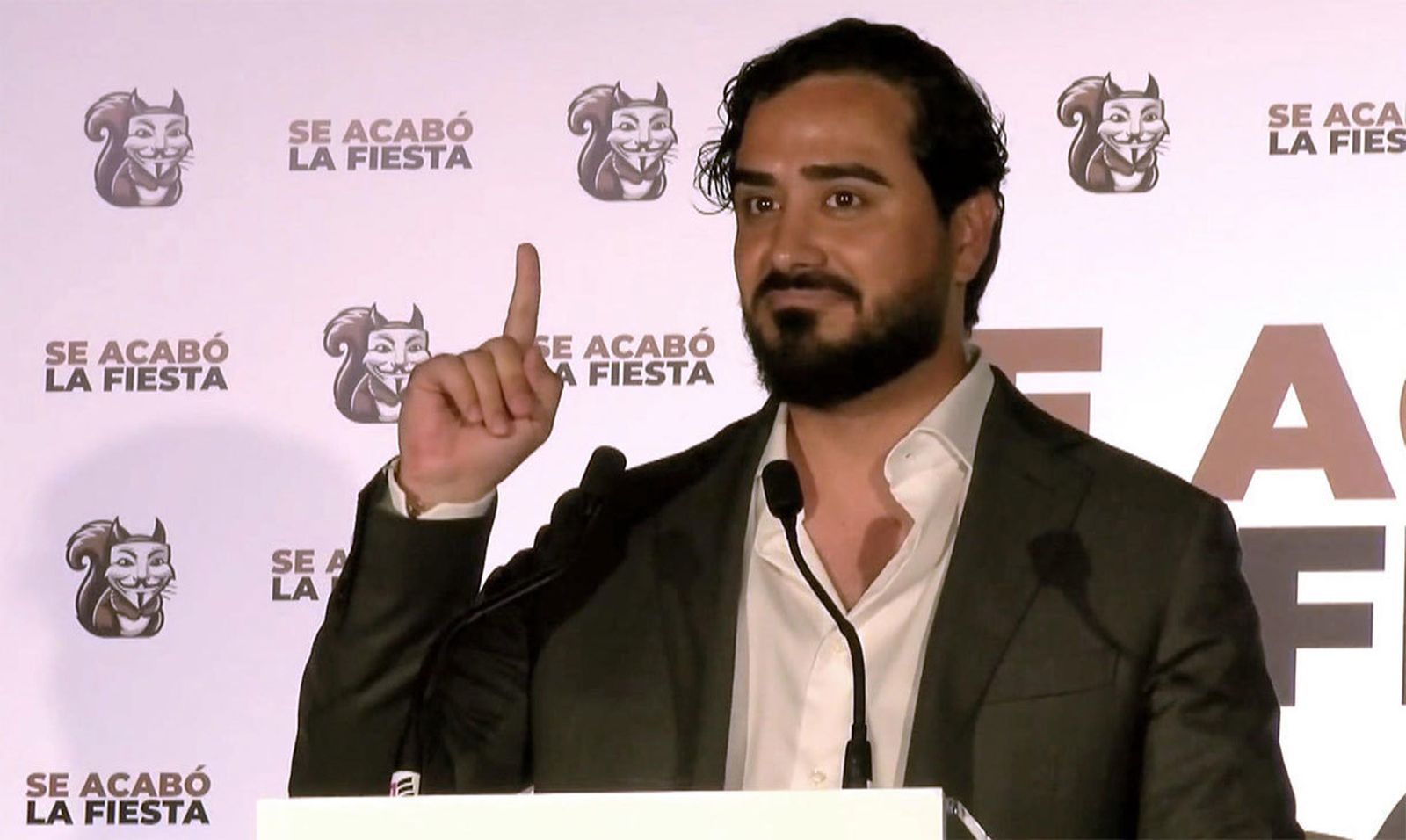 Acusan a Alvise Pérez de financiación ilegal de su partido