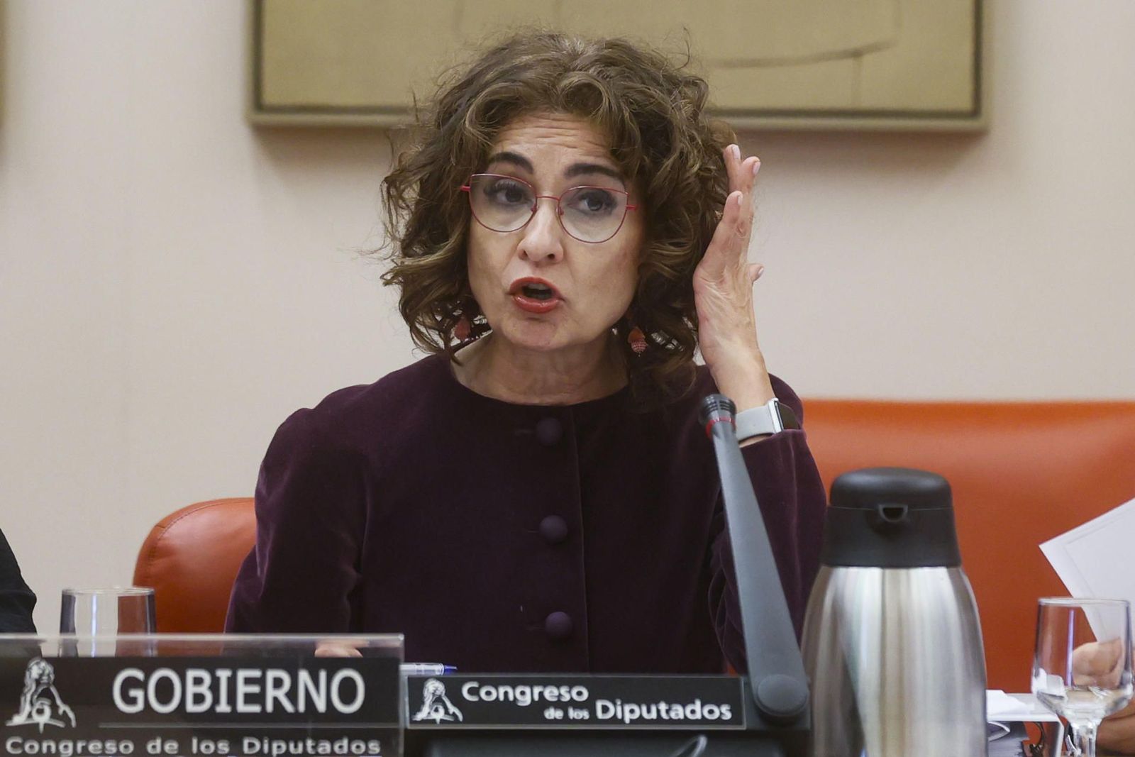 Montero reprende a Page y cree que sus palabras sobre el PSOE "no se corresponden con la realidad"