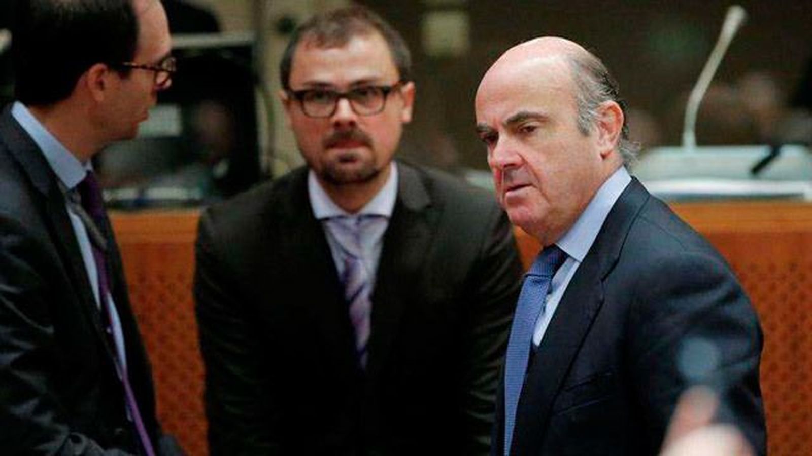 Guindos eleva a más de 9.000 millones los ingresos  por el Impuesto de Sociedades