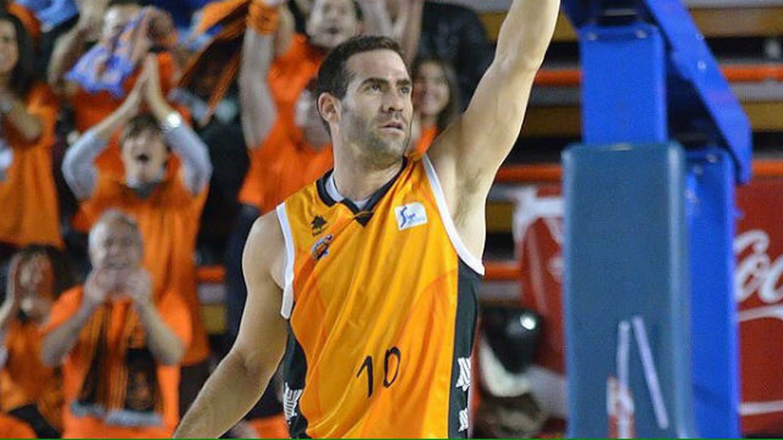 Carlos Cabezas