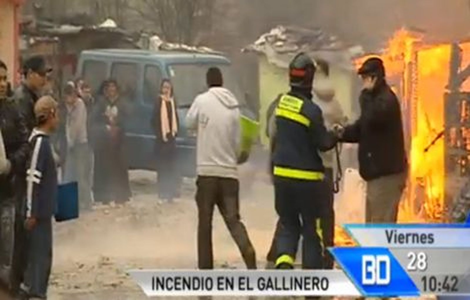 Incendio en directo en el Gallinero