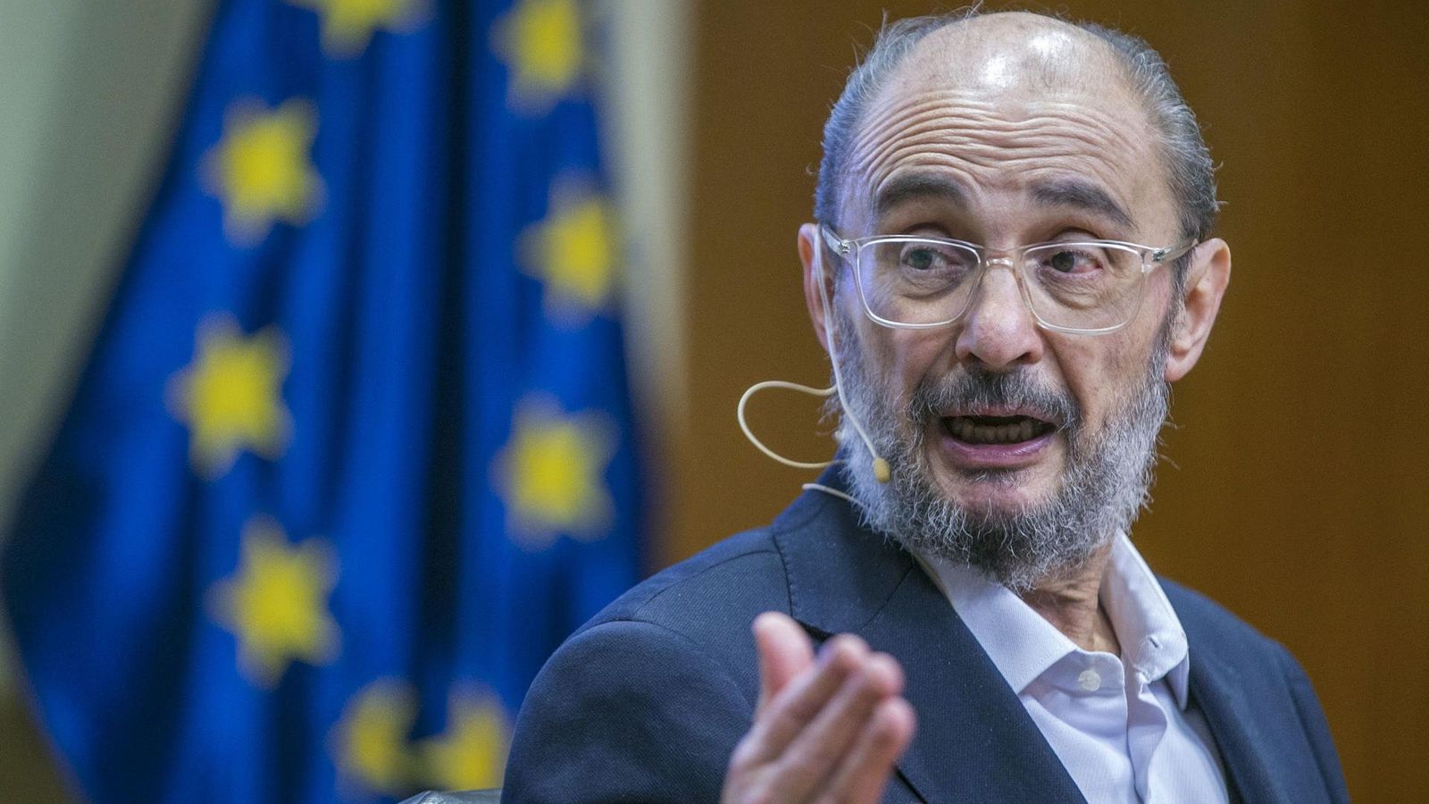 El PSOE abre expediente a Lambán por no votar la amnistía en el Senado