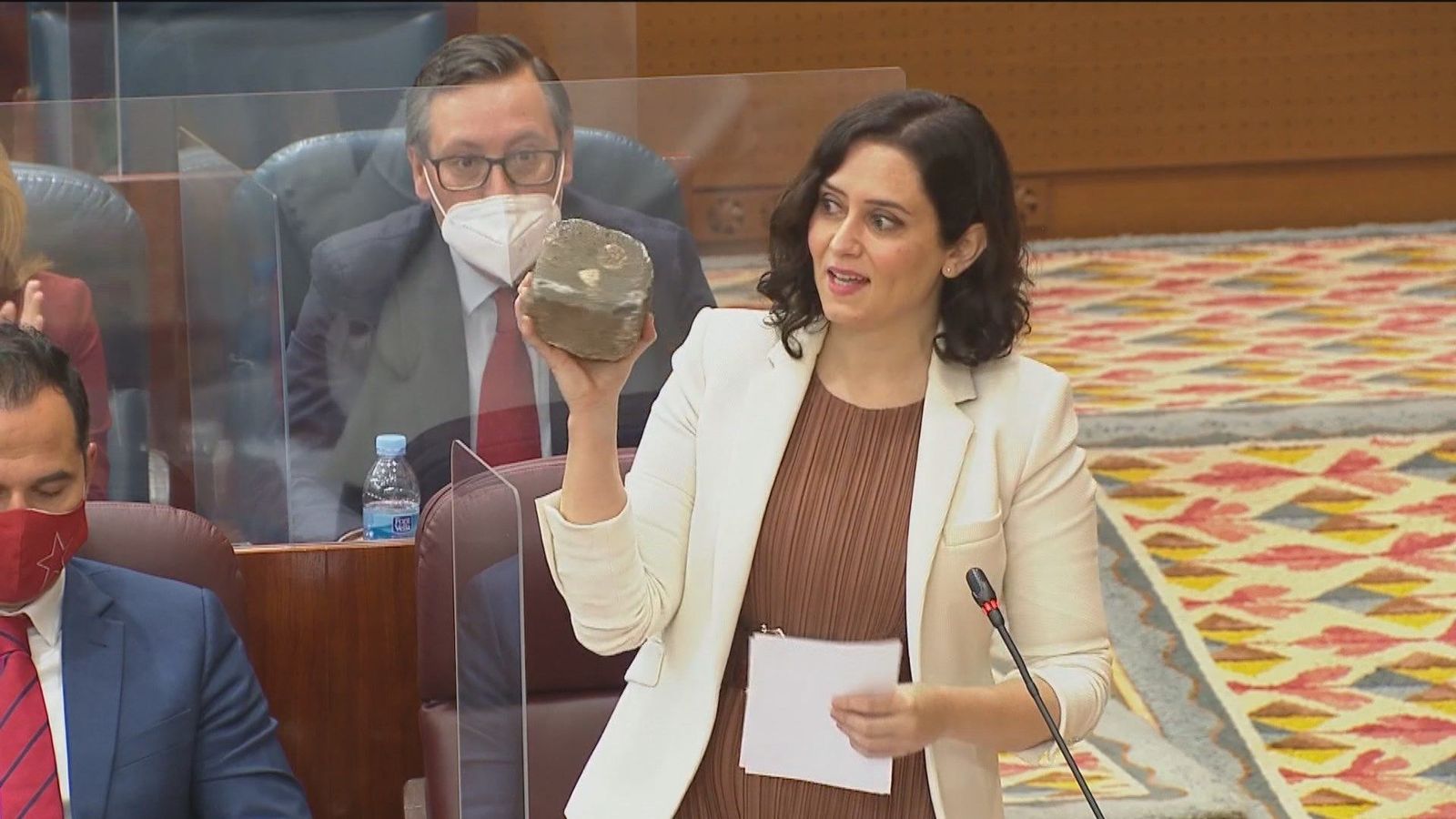 Podemos y Más Madrid impiden una condena institucional a la violencia en Sol