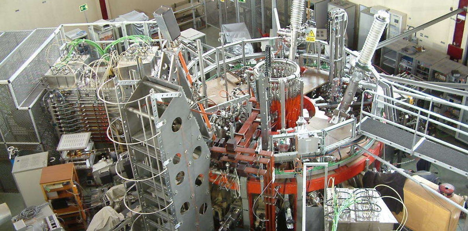 Equipos del Laboratorio Nacional de Fusión, en el Ciemat