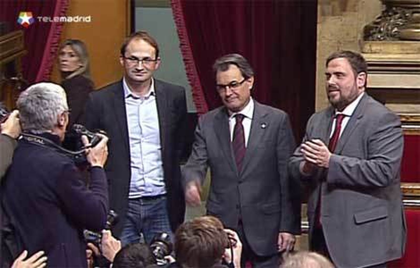 ERC superaría ahora a CiU en Cataluña, según una encuesta de El Periódico