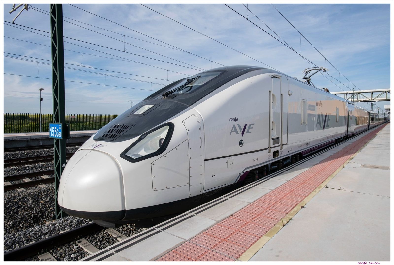 RENFE AVE