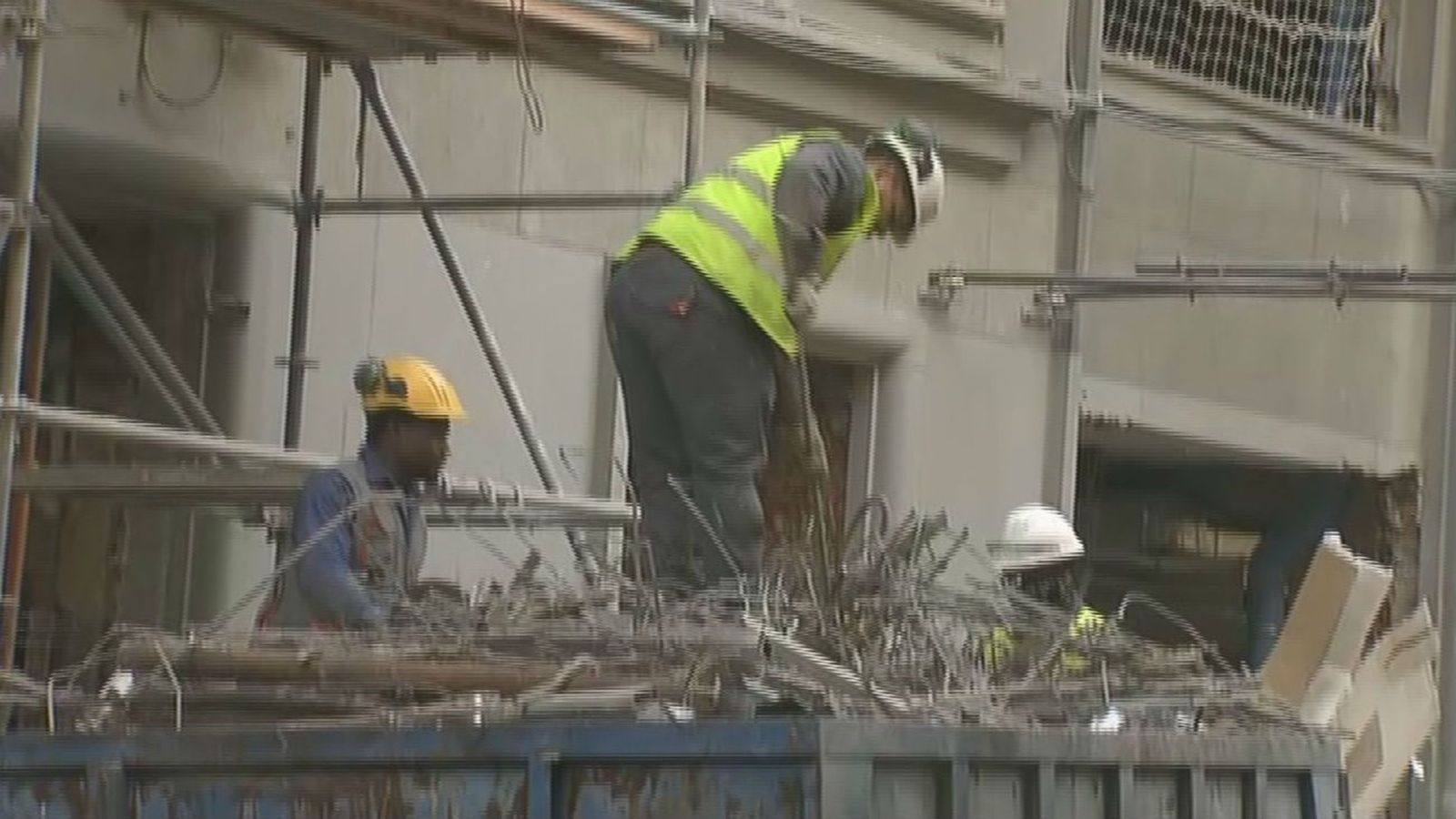 Los vecinos demandan al hotel de plaza de España por el ruido de las obras