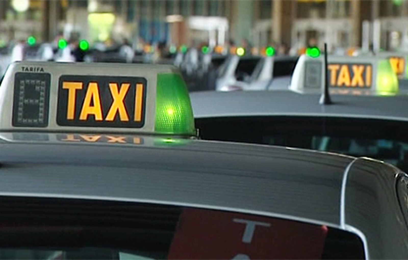 El viaje en taxi entre Barajas y el centro de Madrid tendrá un precio fijo de 30 euros