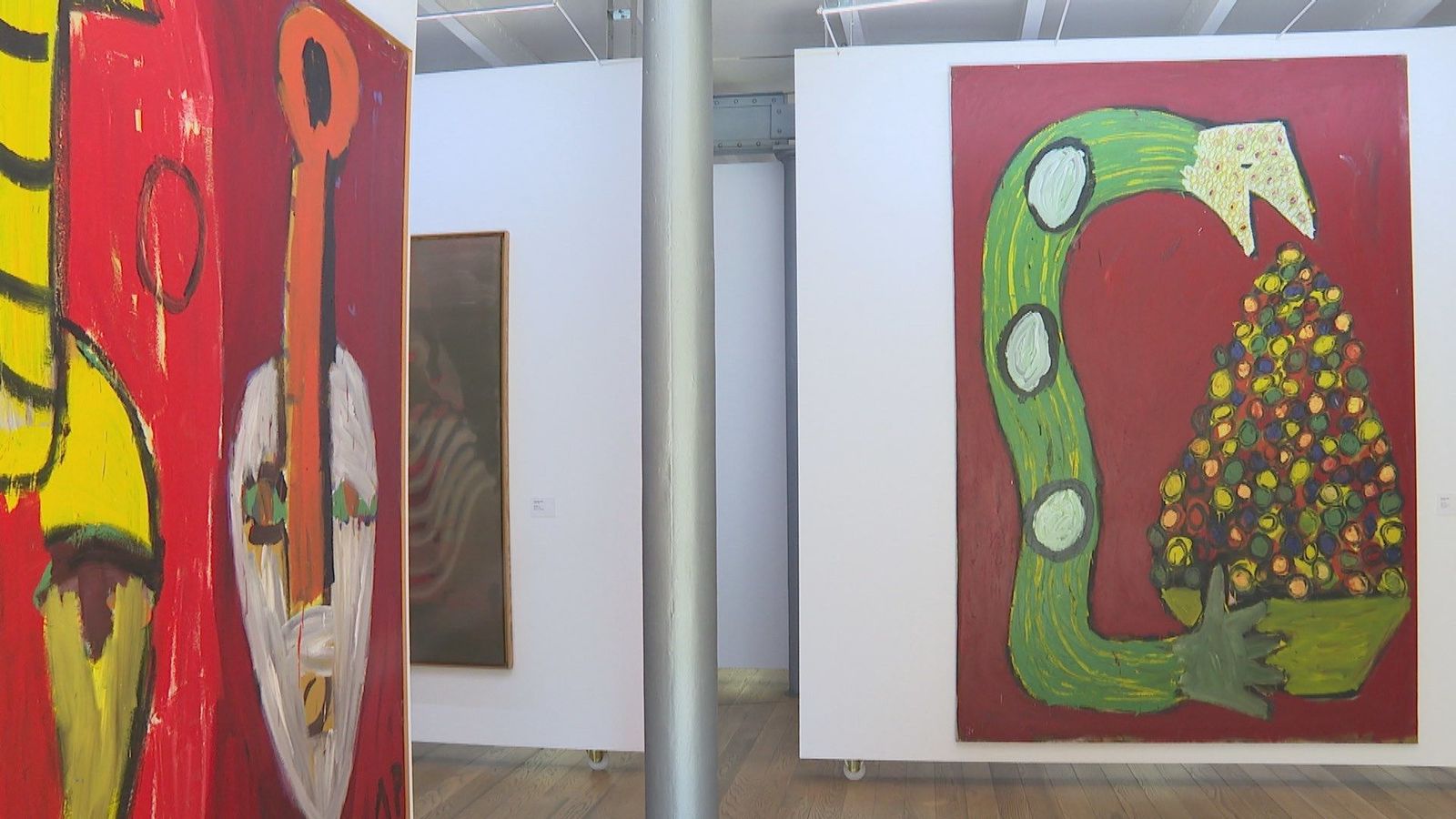 El Museo de Arte Contemporáneo dialoga con la colección de Abanca en 'El deber de lo nuevo'