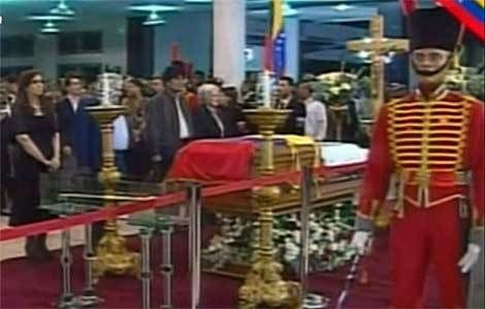 El príncipe presidirá la delegación española en los funerales por Chávez