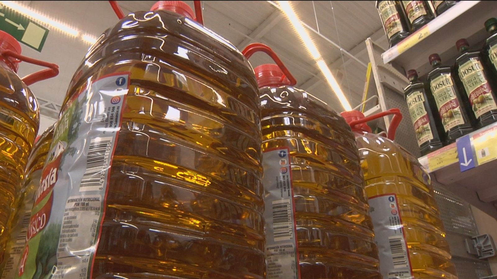 El aceite de oliva podría llegar a los 10 euros el litro