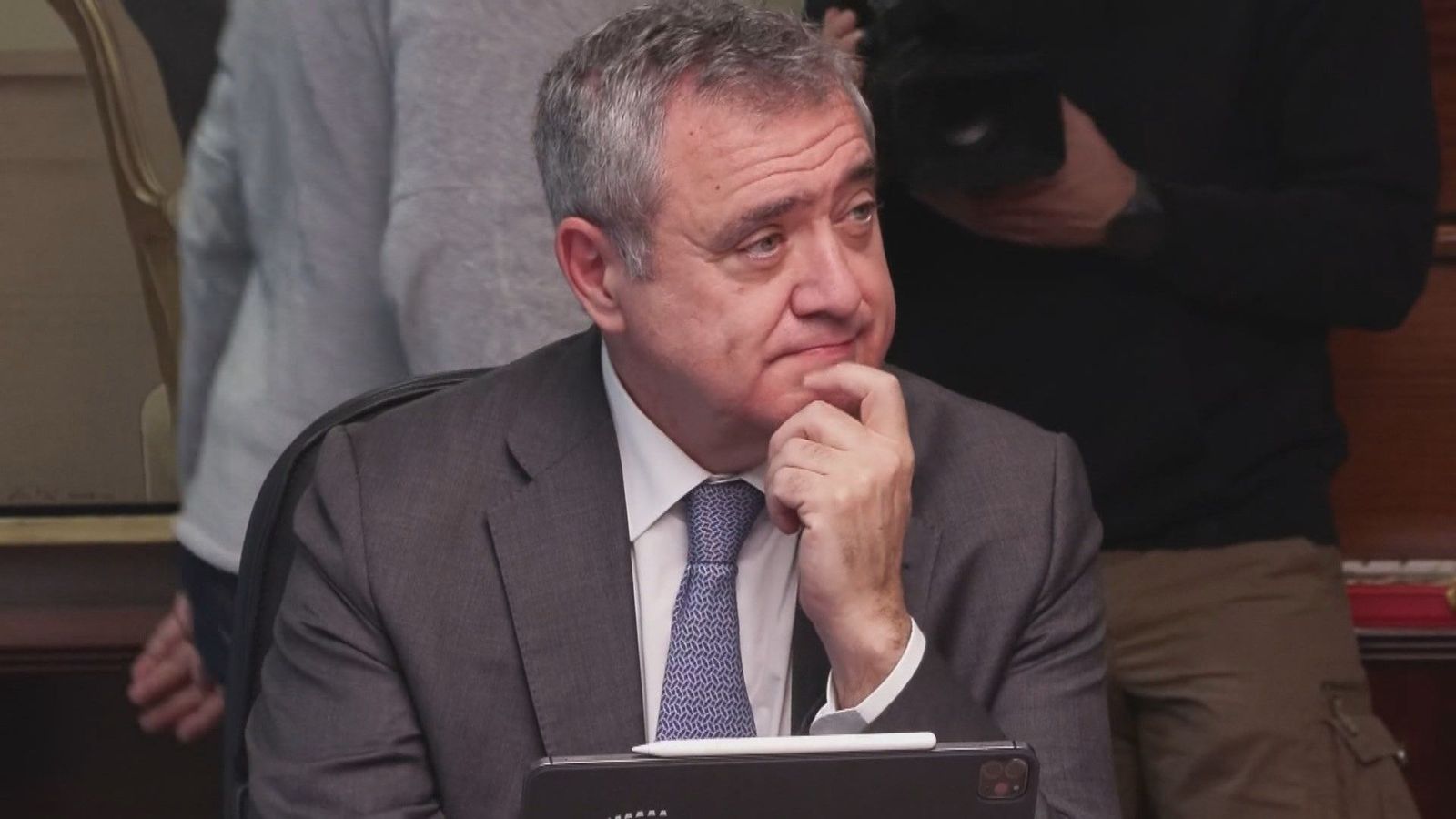 El Constitucional aparta al magistrado José María Macías del debate de la ley de Amnistía