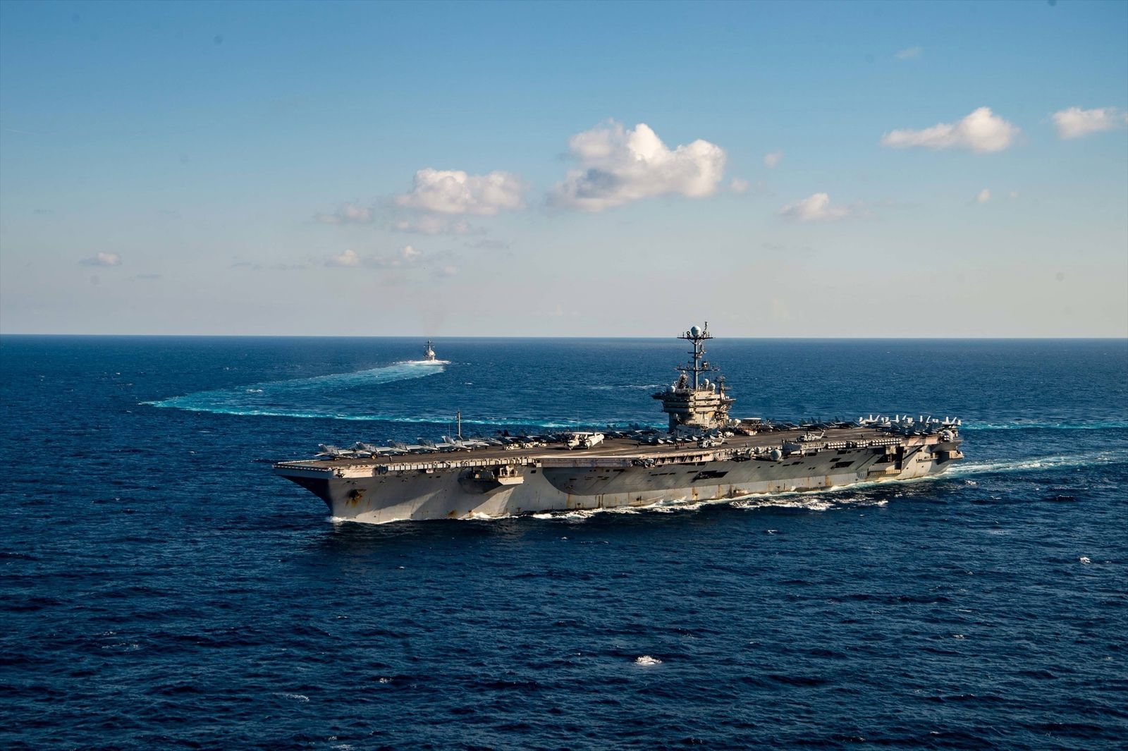 Destructor estadounidense USS Gravely  (archivo)