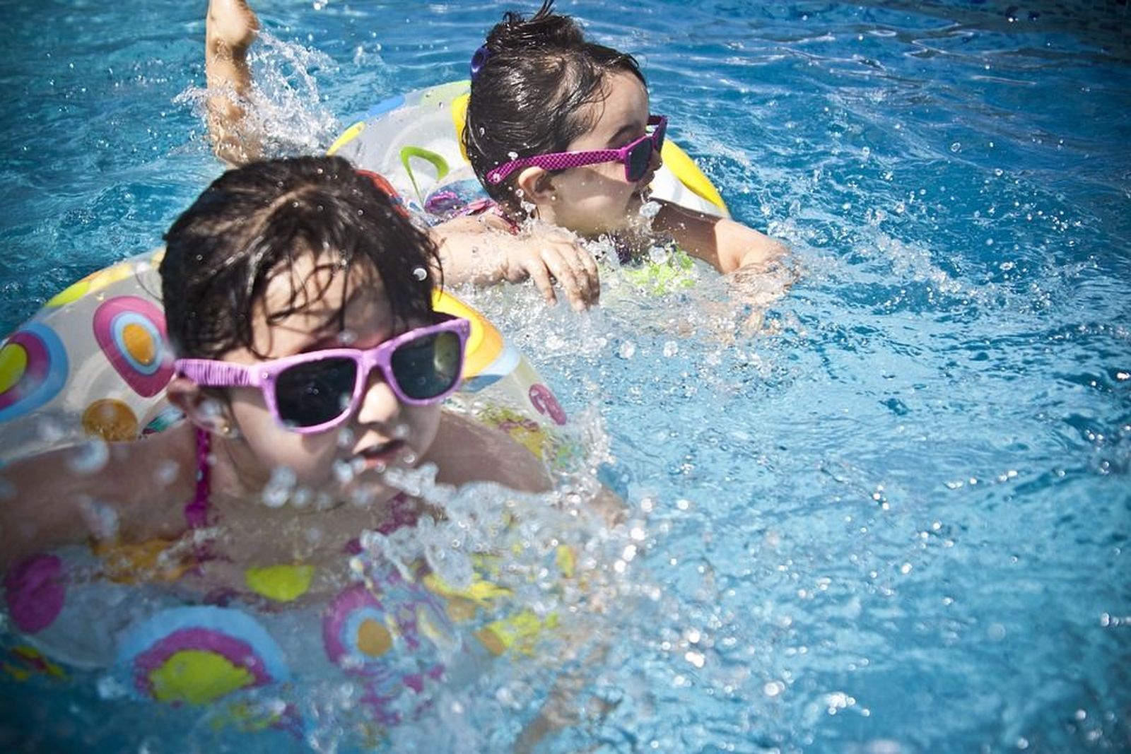 Los mejores juegos para disfrutar en la piscina