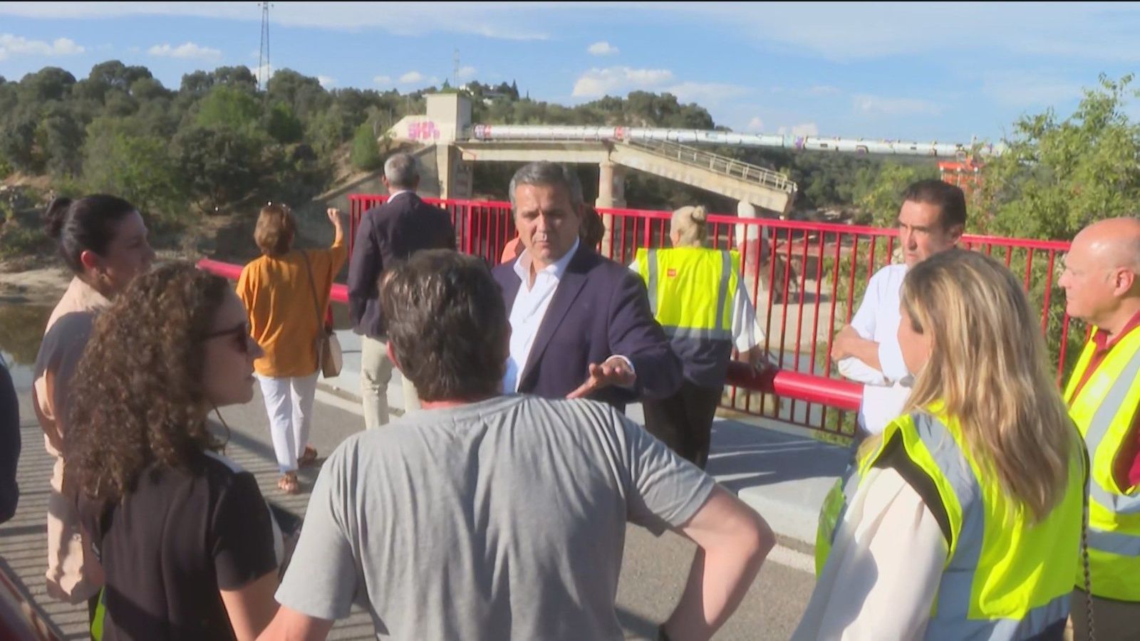 El consejero Rodrigo se reúne con los alcaldes de los municipios más afectados por la DANA