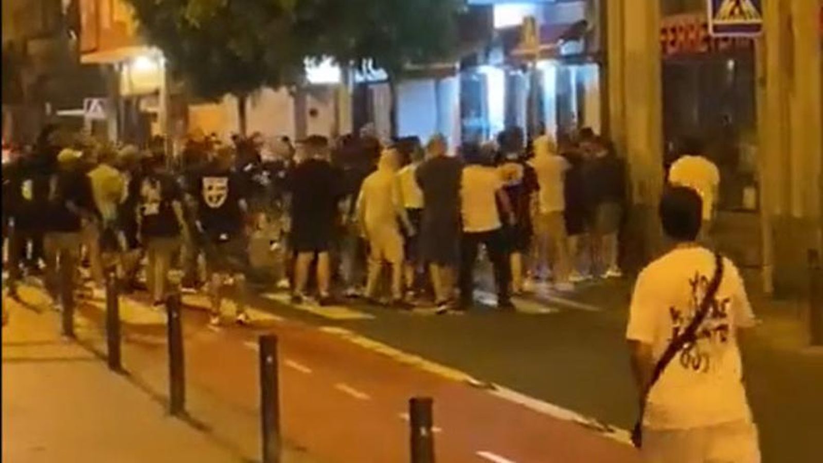 Pelea entre las aficiones del Rayo y Las Palmas