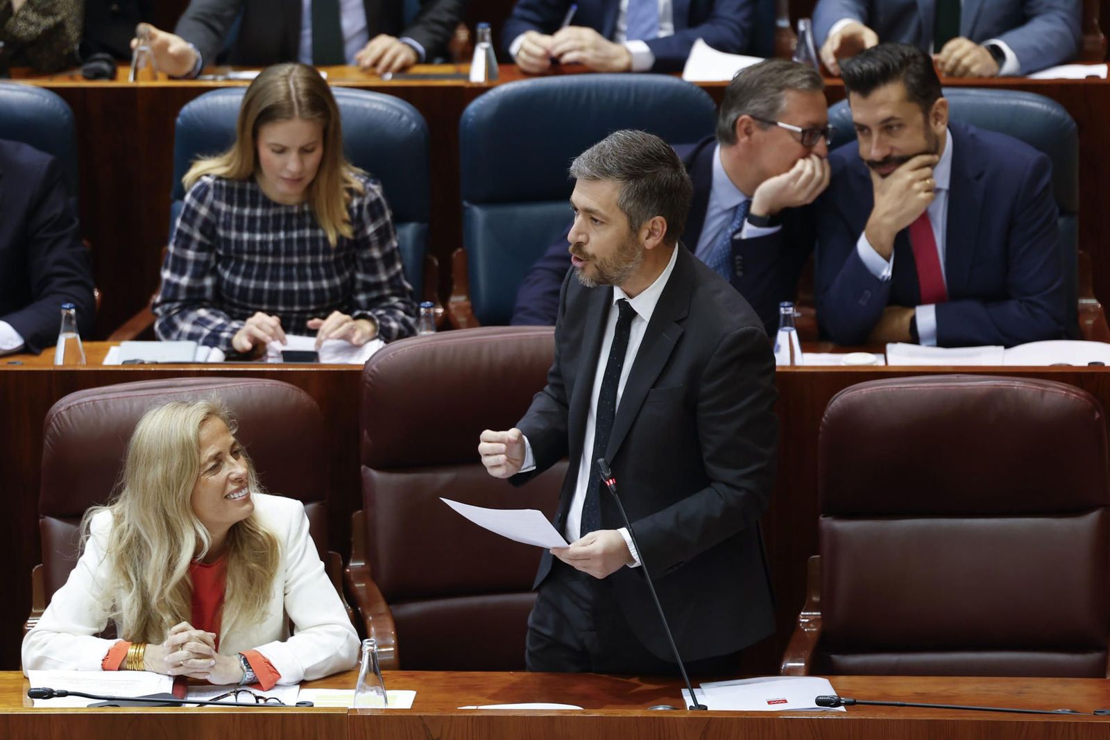El Gobierno madrileño defiende que Ayuso ha estado en 140 de 143 plenos en la Asamblea