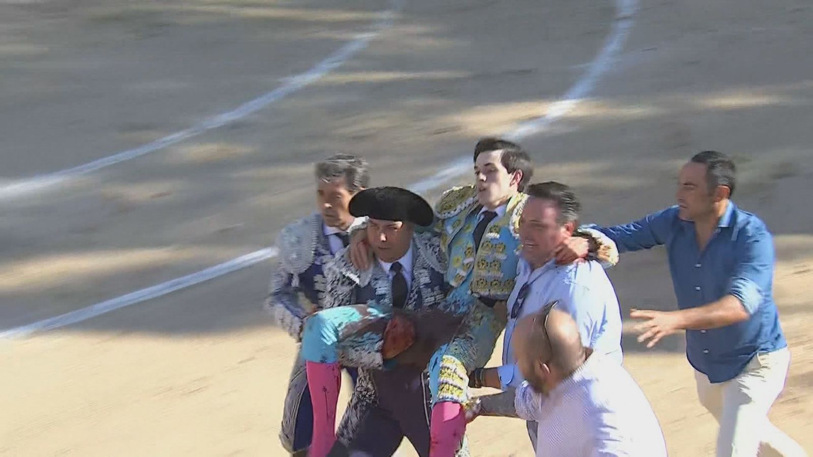 Sergio Rollón avanza en su recuperación una semana después de su grave cogida en Valdetorres de Jarama