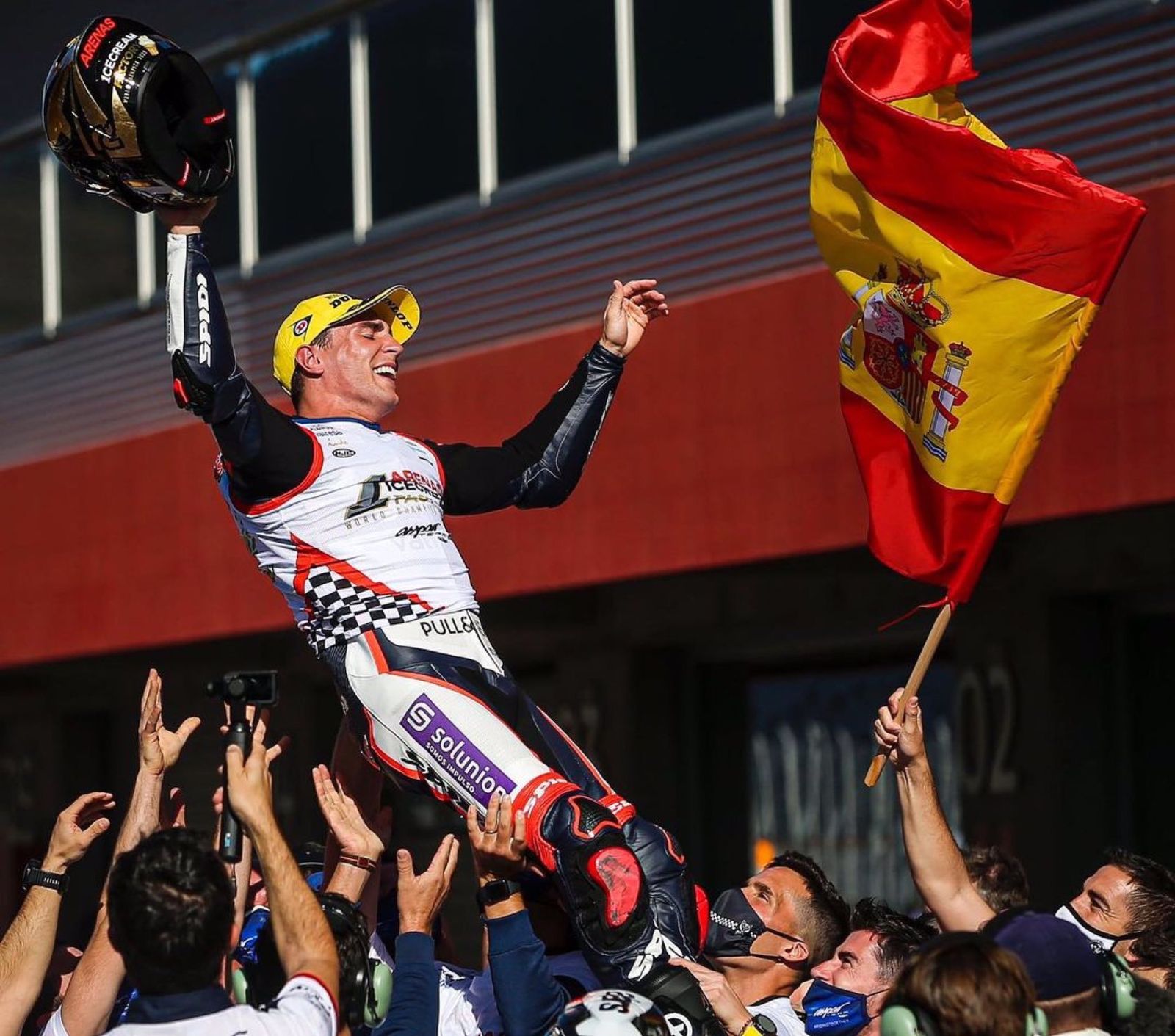 Albert Arenas, campeón del mundo de Moto3