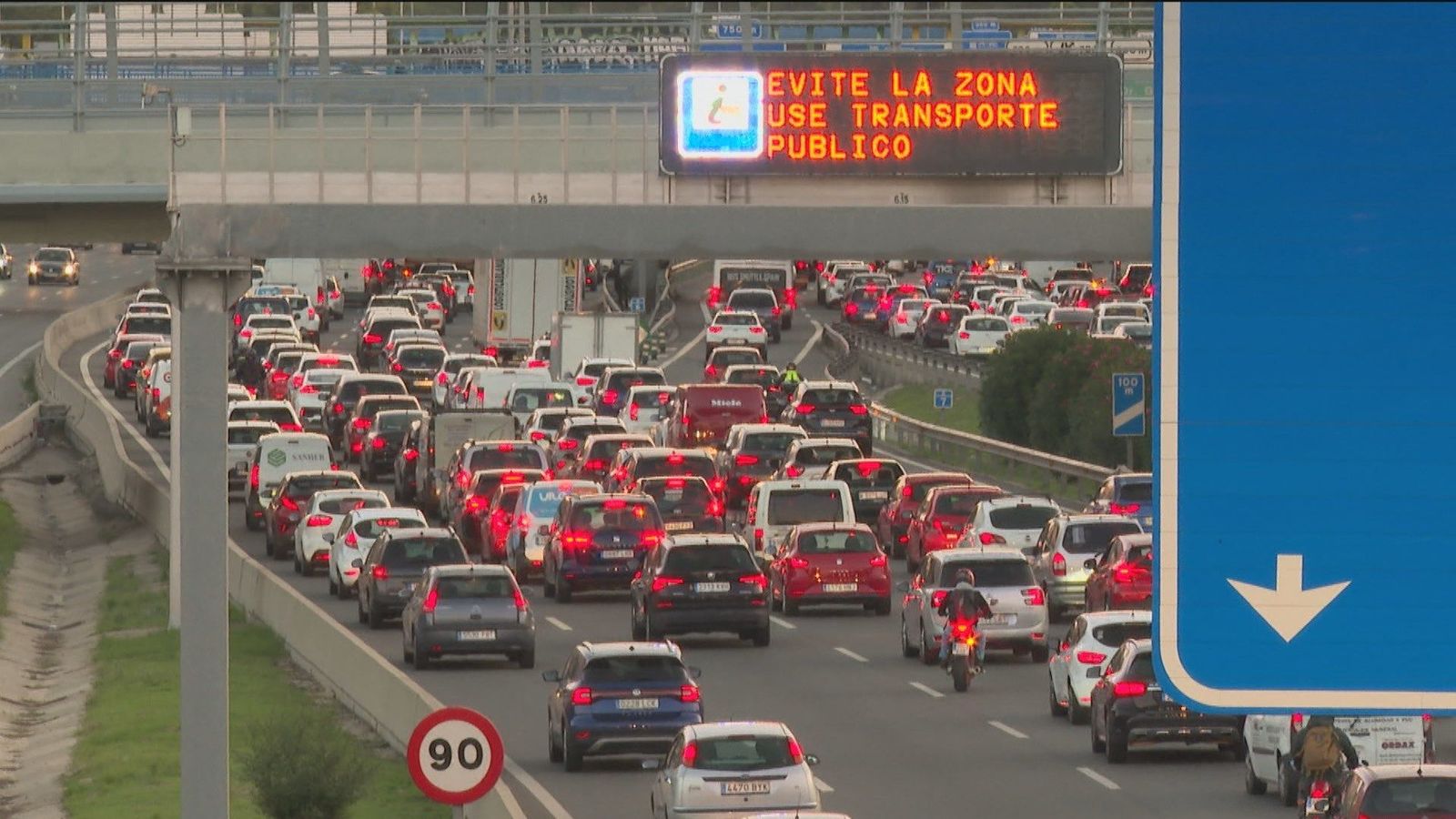 Atascos en Madrid... en el Día sin coches