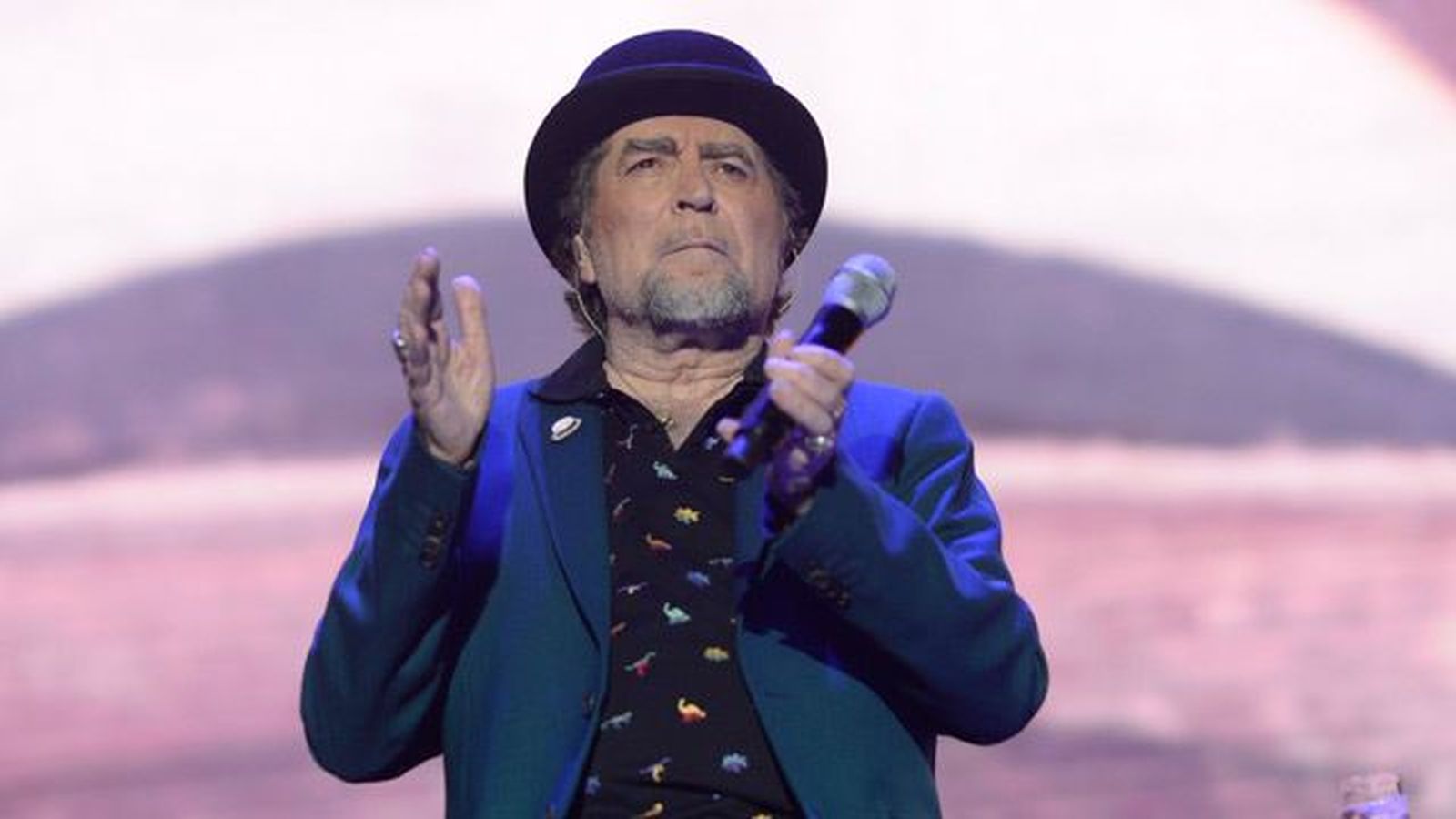 Joaquín Sabina se queda "mudo" y abandona un concierto en Madrid