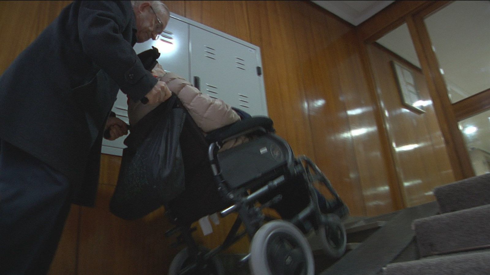 Alcalá ofrece ayudas a personas mayores, dependientes y con discapacidad