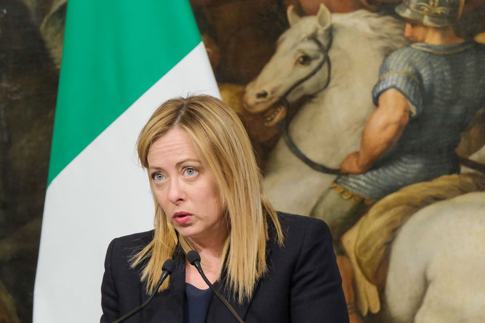 Italia decreta controles en puertos y aeropuertos con España por la crisis en Ceuta