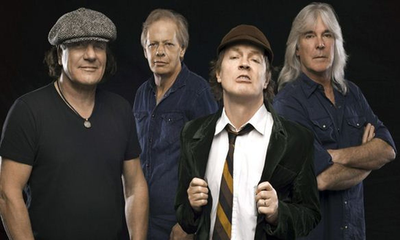 Muere Malcolm Young, guitarrista y cofundador de AC/DC