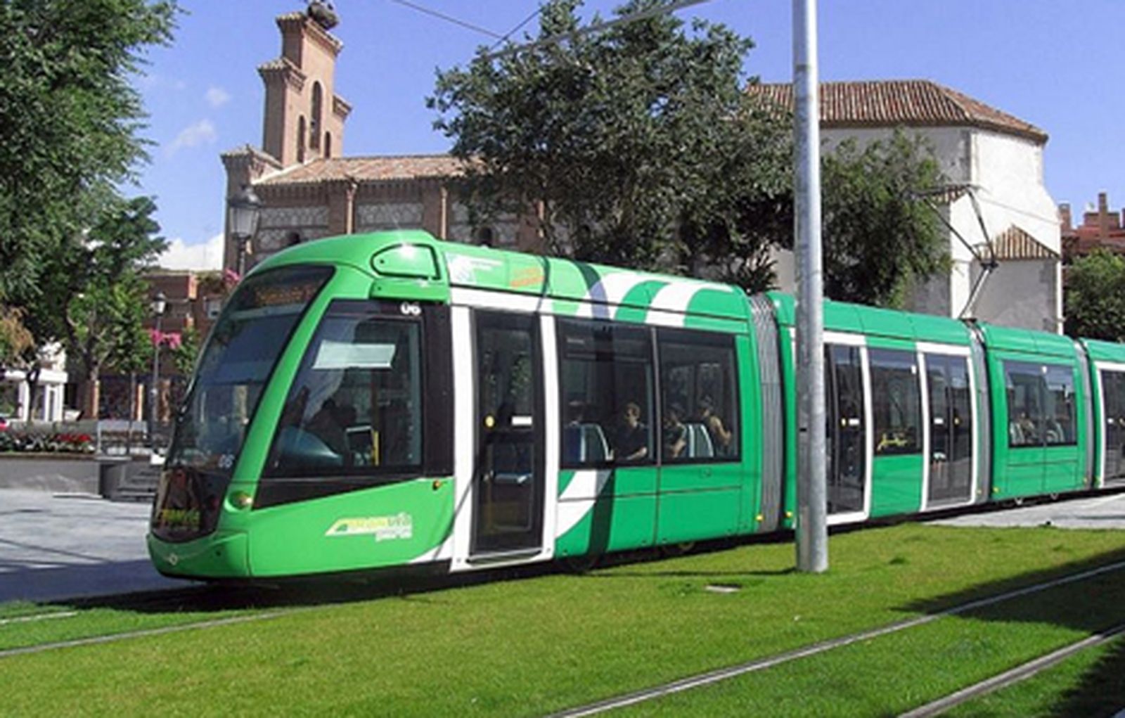 Carrusel tranvía de Parla