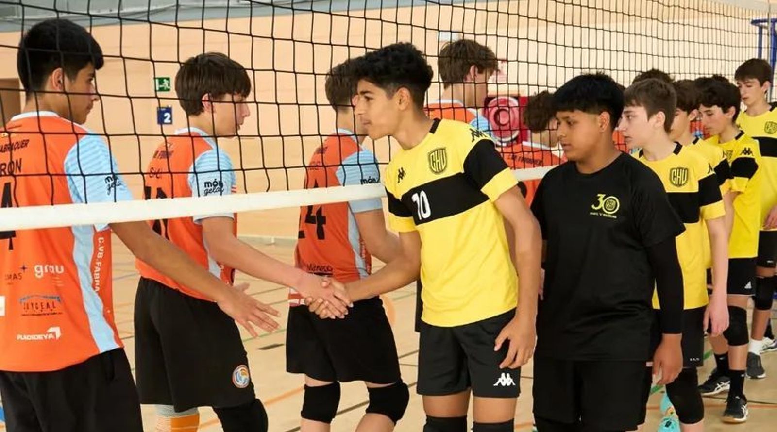 Madcup Volley