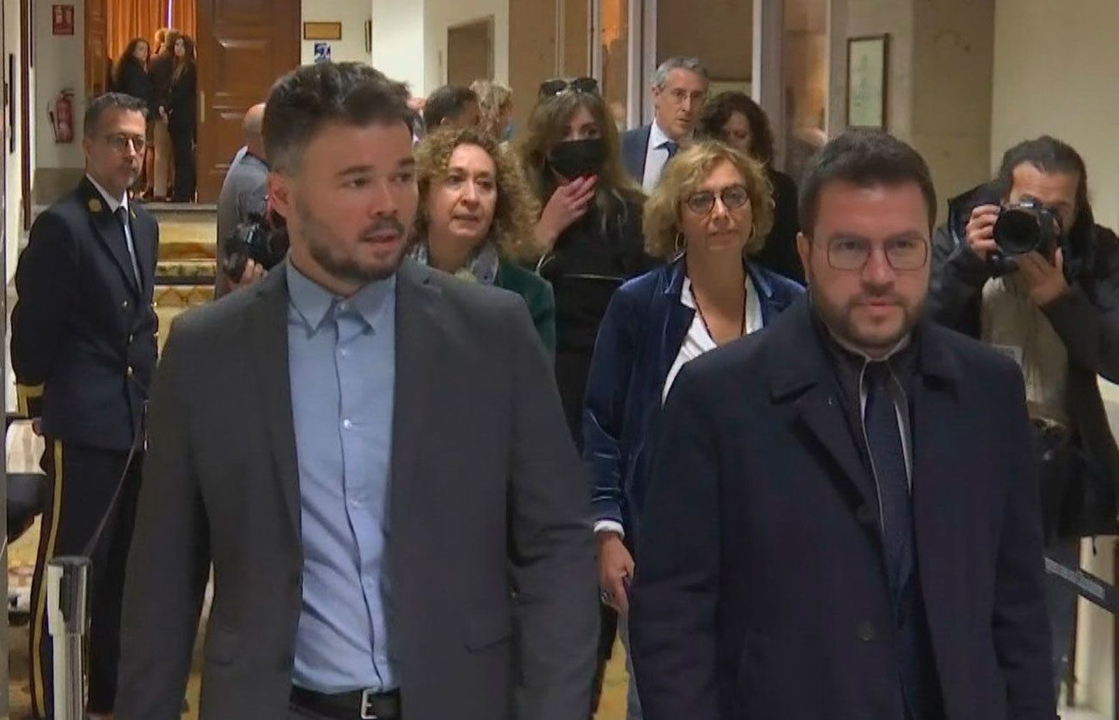 Frente común contra el Gobierno de nacionalistas con Podemos por el presunto espionaje