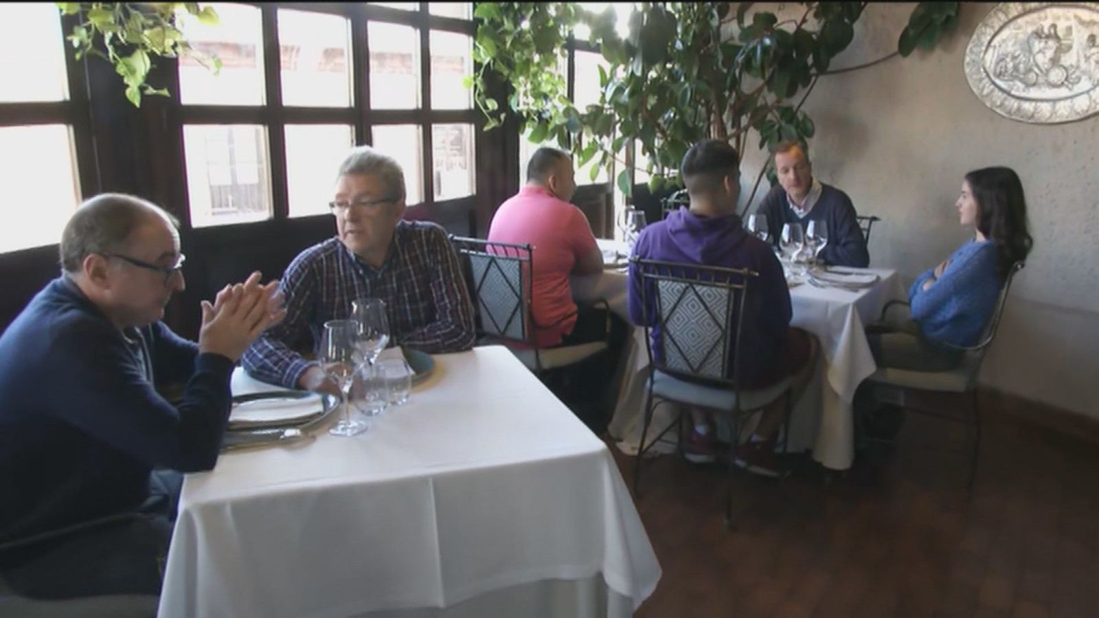 Los restaurantes de Madrid ya tienen multitud de reservas para las cenas de Navidad