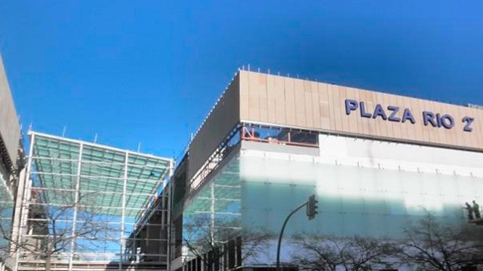 Opiniones encontradas en la apertura del centro comercial Plaza Río 2
