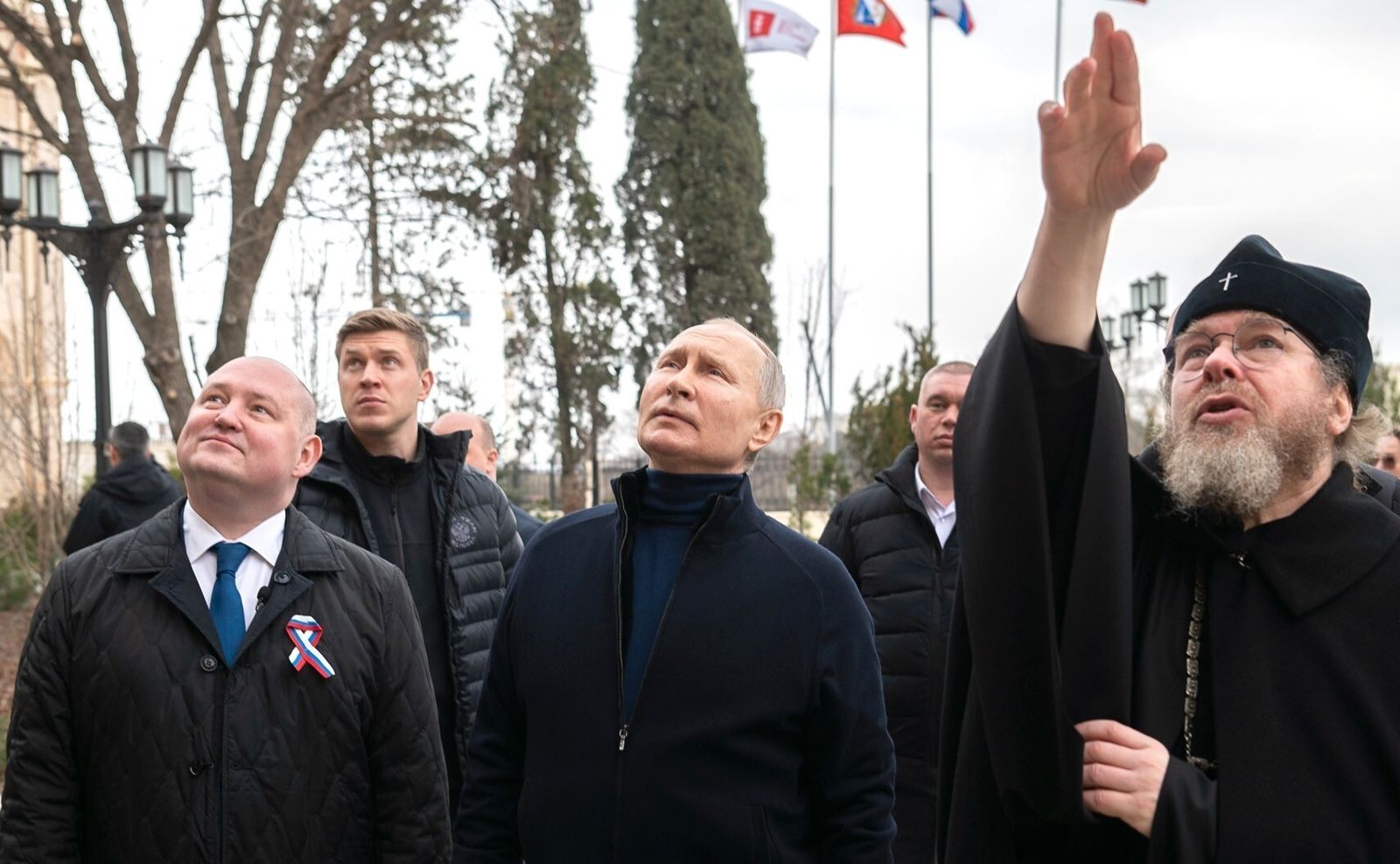Putin visita por sorpresa Crimea en el aniversario de su anexión