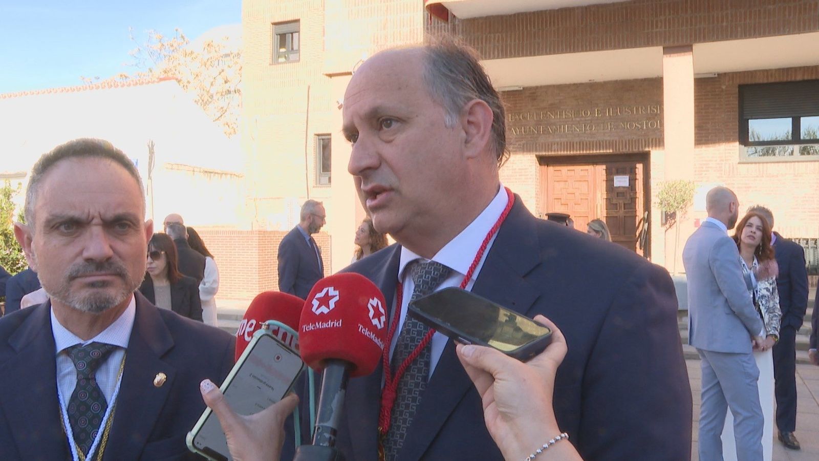 La Comunidad de Madrid dará formación para utilizar "con seguridad" el DNI digital