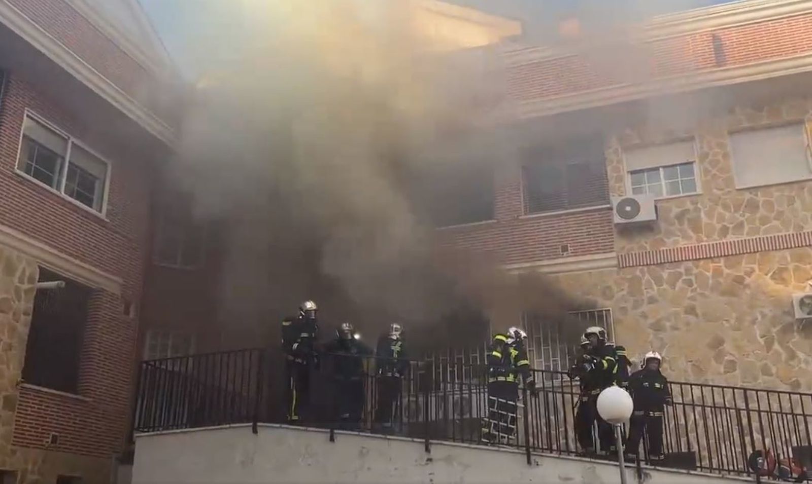 Incendio en una vivienda en Arroyomolinos