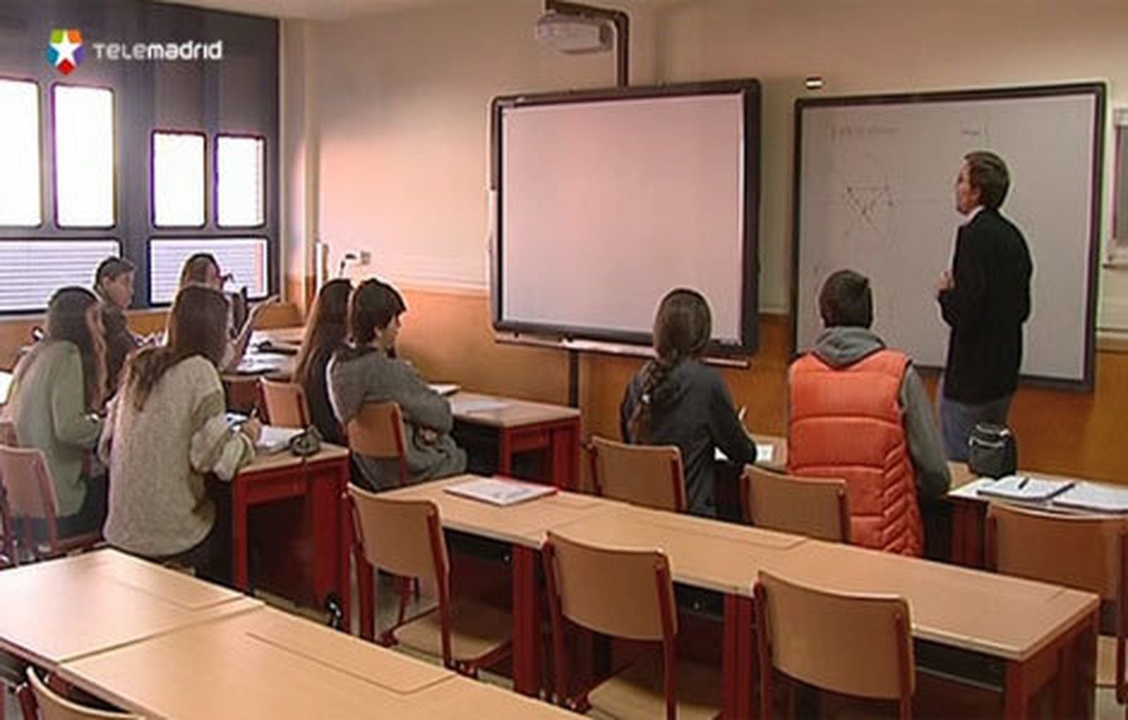 Una clase en el Instituto San Mateo