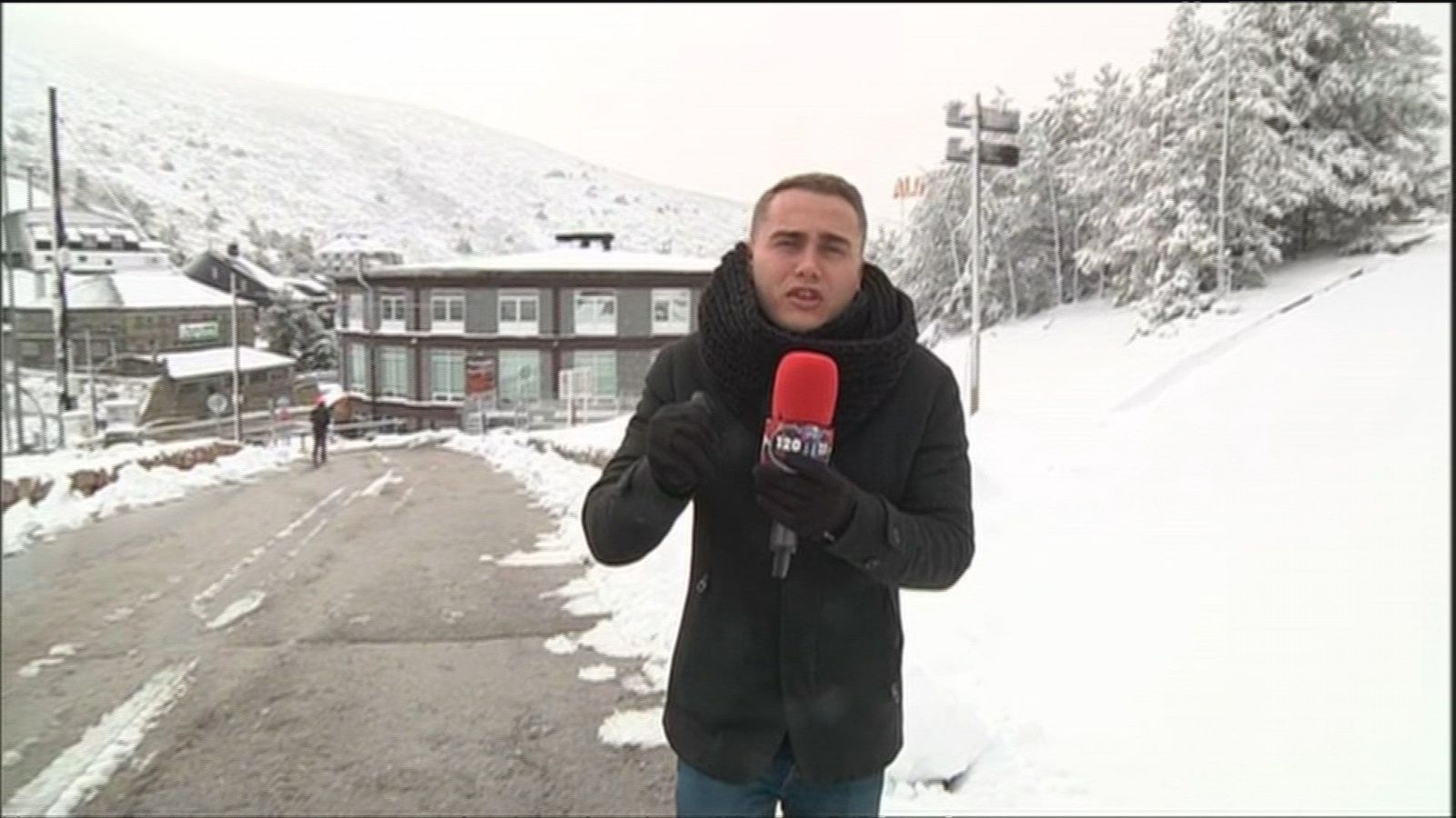 Llegan las primeras nieves a Navacerrada