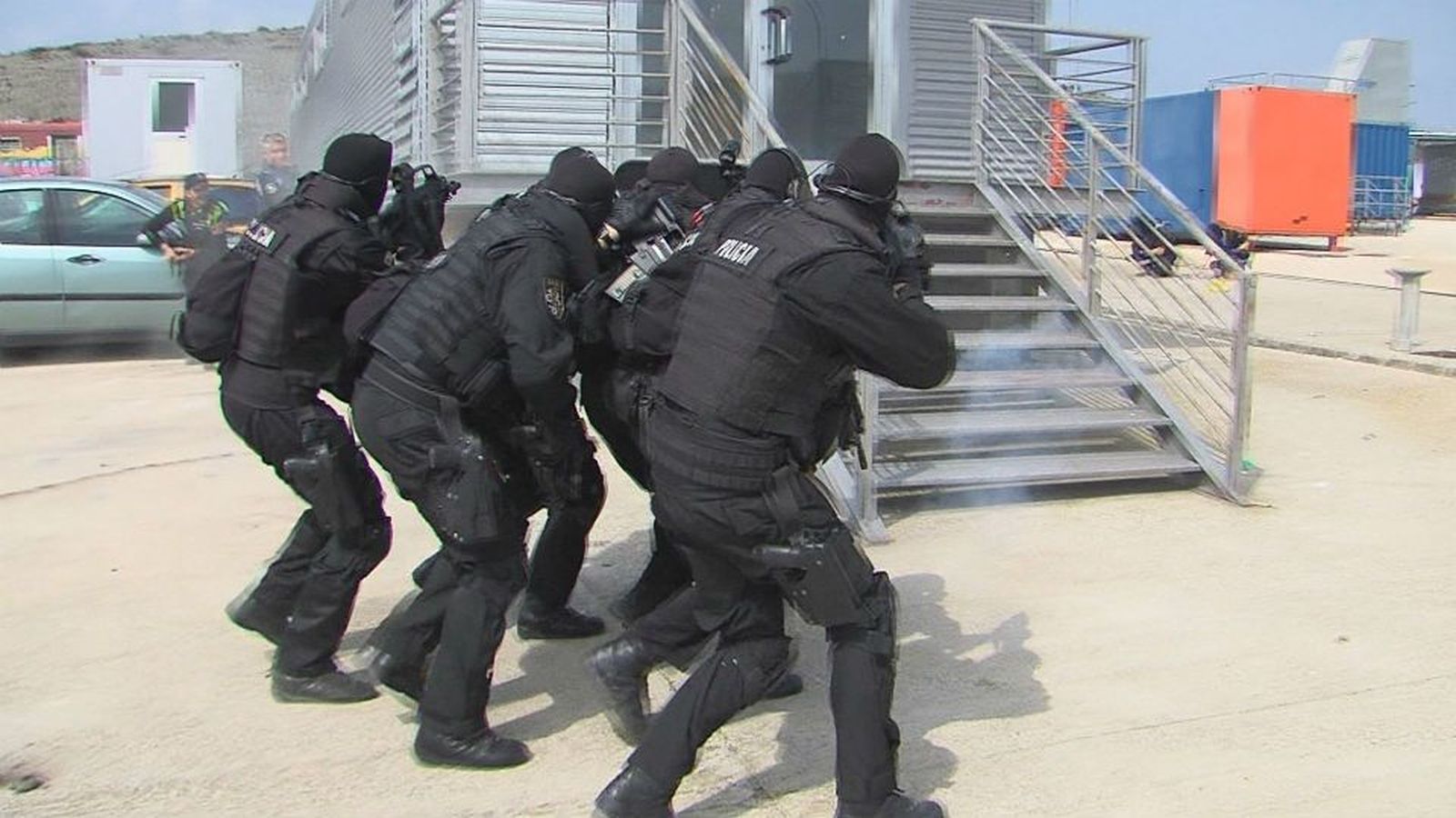 Simulacro de un atentado terrorista en Rivas con policías y servicios de emergencias